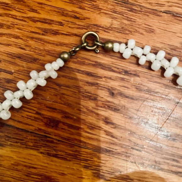 Vintage hand strung mother of pearl necklace. I bought this in France. - Picture 5 of 7